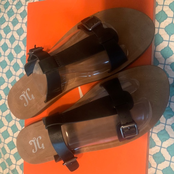 Sandals - Picture 2 of 2